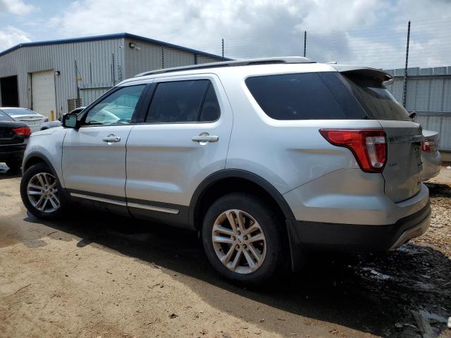 1FM5K7DH1HGA41874 - 2017 FORD EXPLORER XLT SILVER photo 2