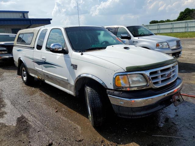 1FTRX17L3XNC16575 - 1999 FORD F150 WHITE photo 4