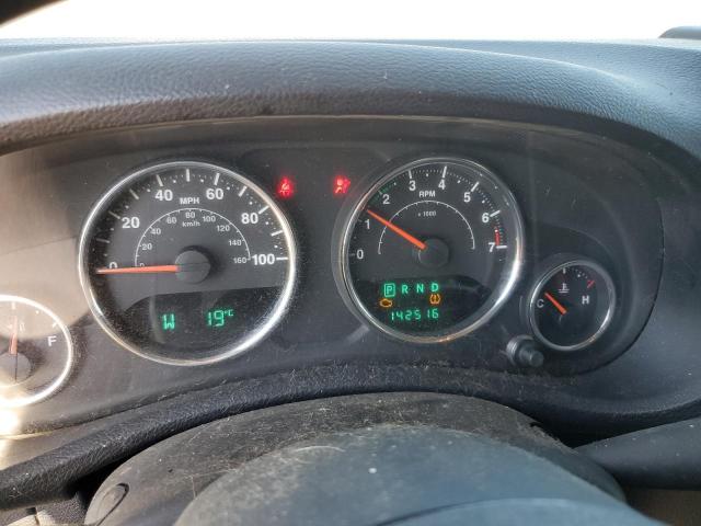 1C4BJWDG2DL685896 - 2013 JEEP WRANGLER U SPORT Srebrny zdjęcie 9