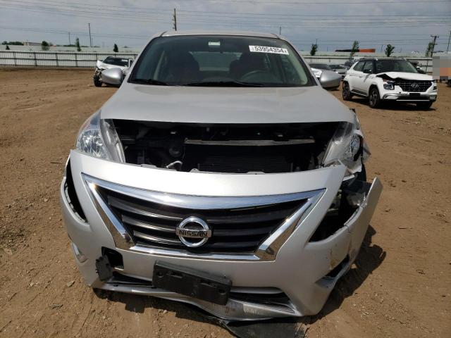 3N1CN7AP5GL834879 - 2016 NISSAN VERSA S SILVER photo 5