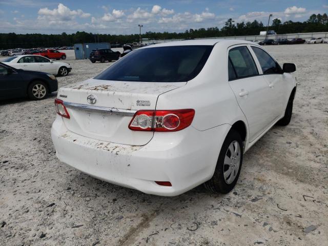 5YFBU4EEXDP142814 - 2013 TOYOTA COROLLA BASE WHITE photo 4