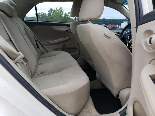 5YFBU4EEXDP142814 - 2013 TOYOTA COROLLA BASE WHITE photo 6