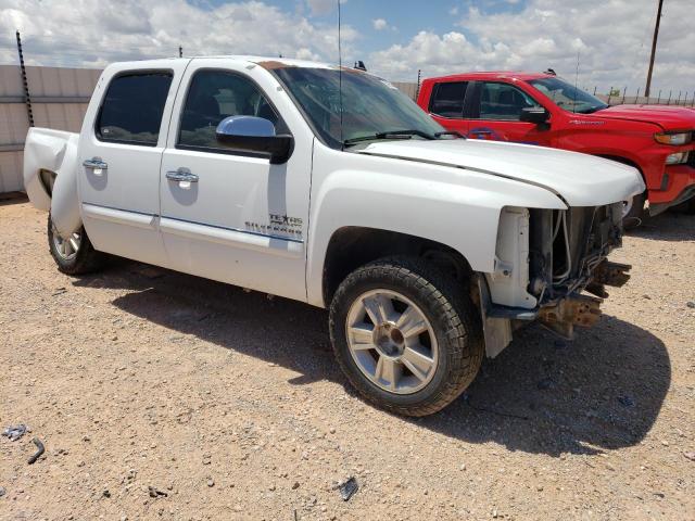 3GCPDSE04DG277648 - 2013 CHEVROLET SILVERADO WHITE photo 4