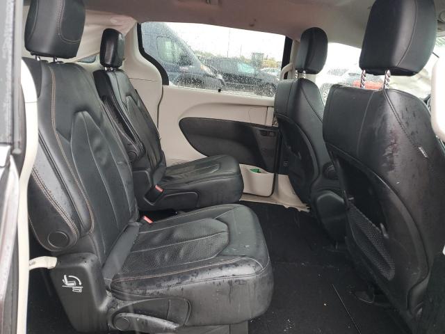 2C4RC1BG4JR234275 - 2018 CHRYSLER PACIFICA TOURING L CHARCOAL photo 11