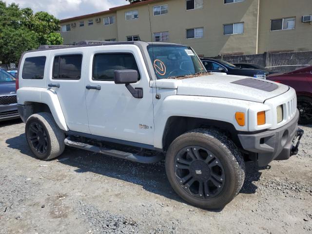 5GTDN136968105776 - 2006 HUMMER H3 WHITE photo 4