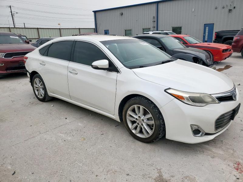 4T1BK1EBXEU132956 - 2014 TOYOTA AVALON BASE WHITE photo 4