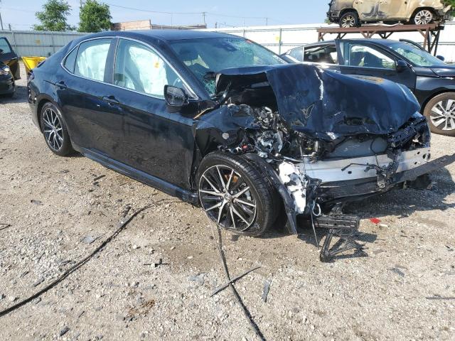 4T1G11AK9PU750061 - 2023 TOYOTA CAMRY SE NIGHT SHADE BLACK photo 4