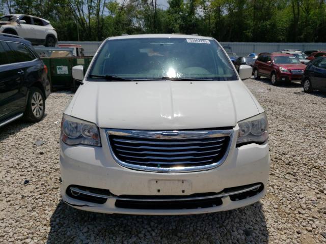 2C4RC1BG4DR558850 - 2013 CHRYSLER TOWN & COU TOURING 白色 照片 5