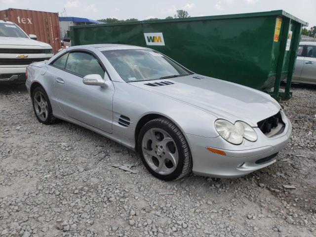 WDBSK75F53F052667 - 2003 MERCEDES-BENZ SL 500R SILVER photo 4