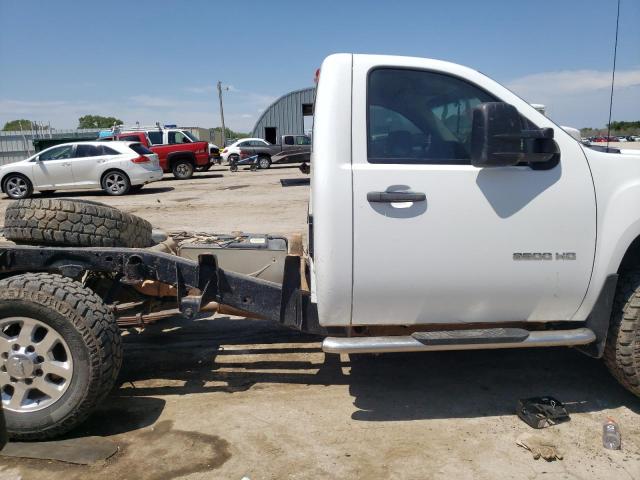 1GT322CG9BF221723 - 2011 GMC SIERRA K3500 WHITE photo 10