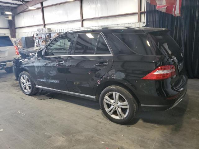 4JGDA5HB4FA528320 - 2015 MERCEDES-BENZ ML 350 4MATIC BLACK photo 2