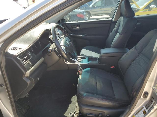 4T1BF1FK9FU115344 - 2015 TOYOTA CAMRY SE LE Gümüş fotoğraf 7