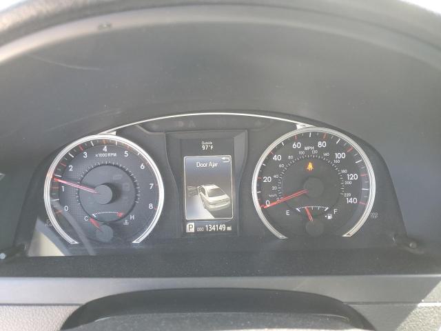 4T1BF1FK9FU115344 - 2015 TOYOTA CAMRY SE LE Gümüş fotoğraf 9