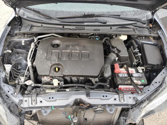 2T1BURHE3JC023460 - 2018 TOYOTA COROLLA L GRAY photo 11