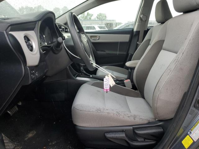 2T1BURHE3JC023460 - 2018 TOYOTA COROLLA L GRAY photo 7