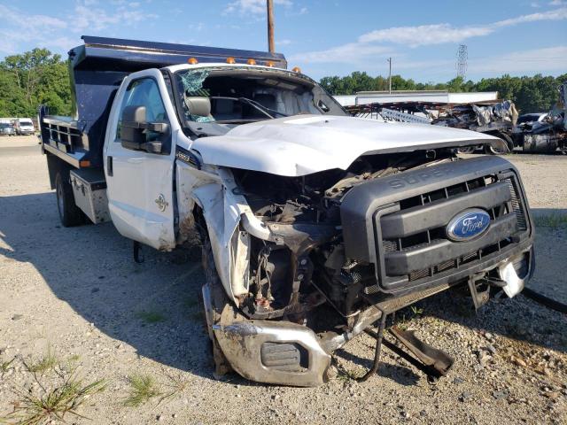 1FD0X5HT7BEC71288 - 2011 FORD F550 SUPER DUTY WHITE photo 1