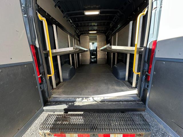 3C6URVJG1LE116990 - 2020 RAM PROMASTER 3500 HIGH ლურჯი ფოტო 13
