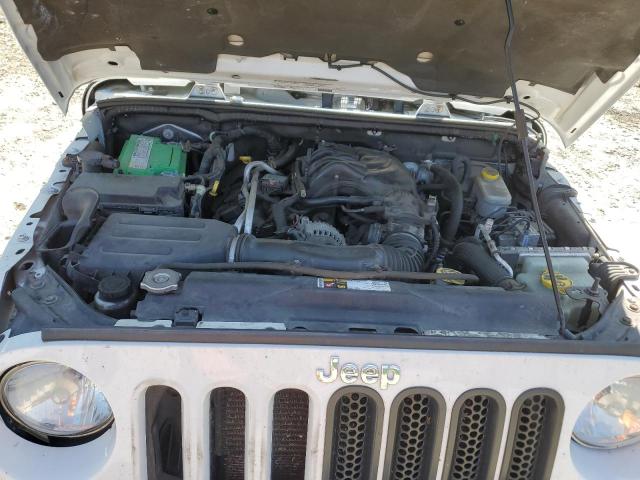 1C4AJWBG4CL280264 - 2012 JEEP WRANGLER SAHARA WHITE photo 11