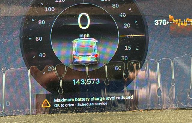 5YJSA1CN1DFP07747 - 2013 TESLA MODEL S GRAY photo 8