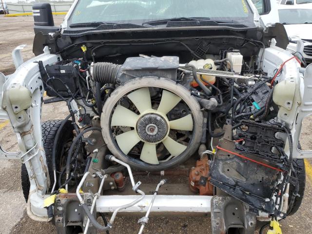 1GC5WLE78NF244088 - 2022 CHEVROLET SILVERADO C2500 HEAVY DUTY WHITE photo 11