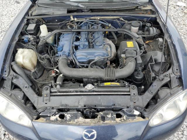 JM1NB353230312023 - 2003 MAZDA MX-5 MIATA BASE BLUE photo 11