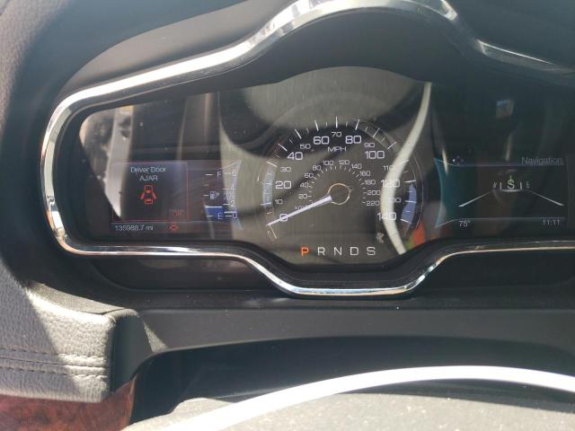 2LMHJ5AT5EBL53880 - 2014 LINCOLN MKT SILVER photo 9