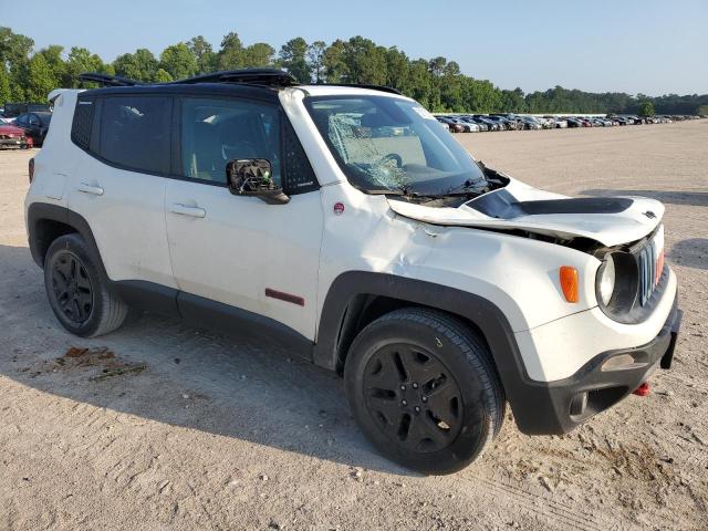 ZACCJBCBXJPH12966 - 2018 JEEP RENEGADE TRAILHAWK WHITE photo 4