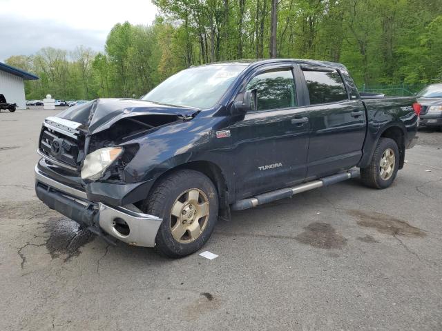 2010 TOYOTA TUNDRA CREWMAX SR5, 