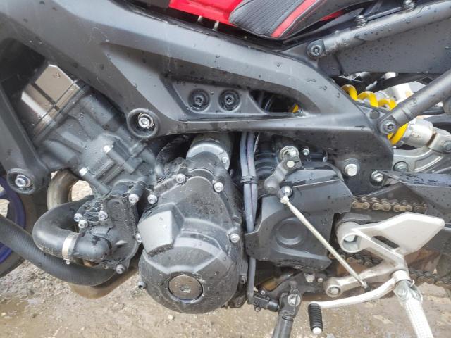 JYARN33E6FA008510 - 2015 YAMAHA FZ09 RED photo 7