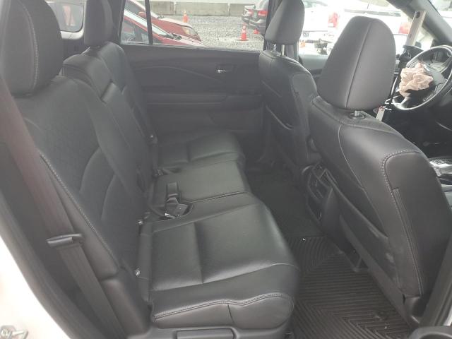 5FNYF8H54LB001366 - 2020 HONDA PASSPORT EXL WHITE photo 11