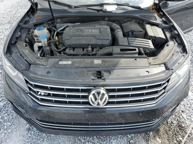1VWDT7A37HC083640 - 2017 VOLKSWAGEN PASSAT R-LINE შავი ფოტო 11