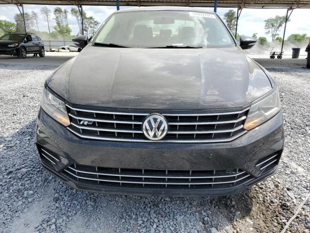 1VWDT7A37HC083640 - 2017 VOLKSWAGEN PASSAT R-LINE შავი ფოტო 5