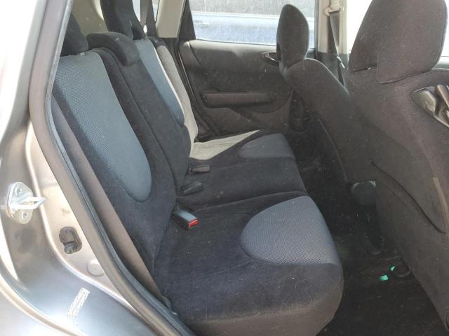 JHMGD38667S005133 - 2007 HONDA FIT S SILVER photo 10