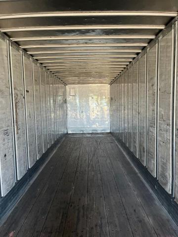 1UYVS2537GP556419 - 2016 UTILITY TL WHITE photo 8