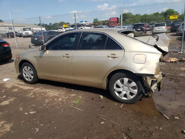 4T1BF3EKXBU769146 - 2011 TOYOTA CAMRY BASE GOLD photo 2