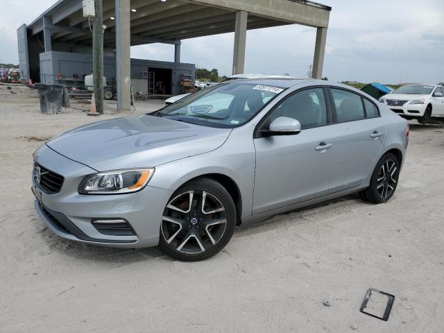 2017 VOLVO S60, 