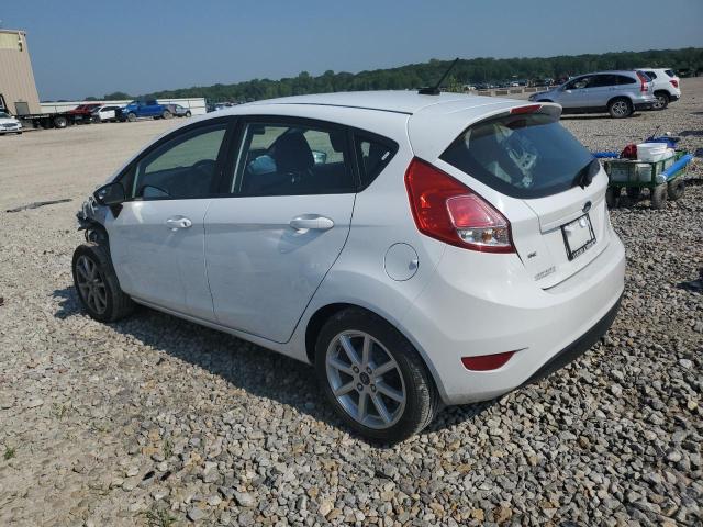 3FADP4EJXKM138611 - 2019 FORD FIESTA SE WHITE photo 2