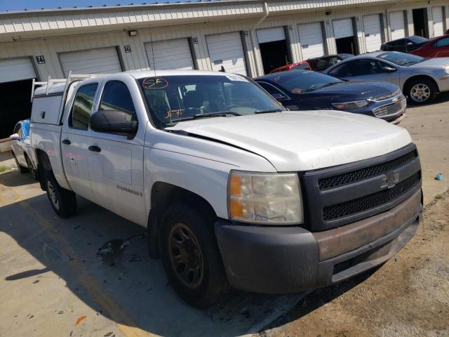 2GCEC13C471507751 - 2007 CHEVROLET SILVERADO C1500 CREW CAB WHITE photo 1