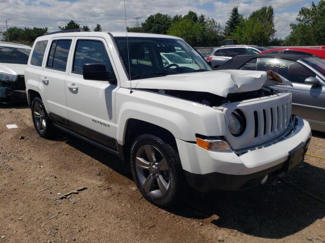 1C4NJPFA7FD367488 - 2015 JEEP PATRIOT LATITUDE WHITE photo 4