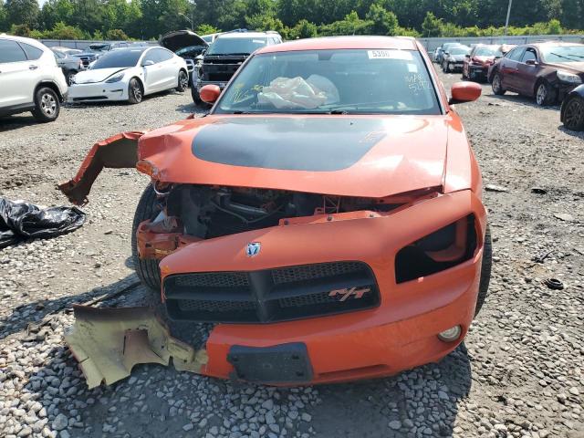 2B3LA53HX8H245292 - 2008 DODGE CHARGER R/T ORANGE photo 5