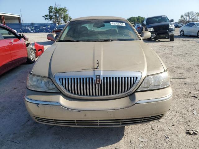 1LNHM81W35Y661583 - 2005 LINCOLN TOWN CAR SIGNATURE GOLD photo 5