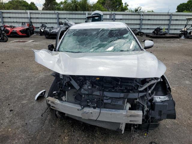 1N4BL4BV5KC120125 - 2019 NISSAN ALTIMA S SILVER photo 5