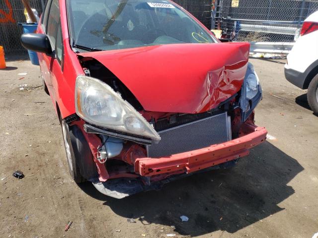 JHMGE8H27AS001574 - 2010 HONDA FIT RED photo 9