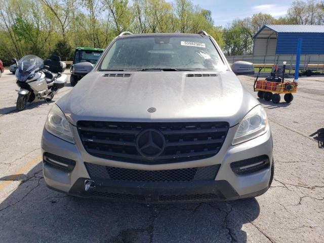 4JGDA5HB9CA027046 - 2012 MERCEDES-BENZ ML 350 4MATIC SILVER photo 5
