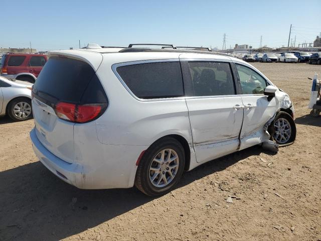 2C4RC1DG7LR182267 - 2020 CHRYSLER VOYAGER LXI WHITE photo 3