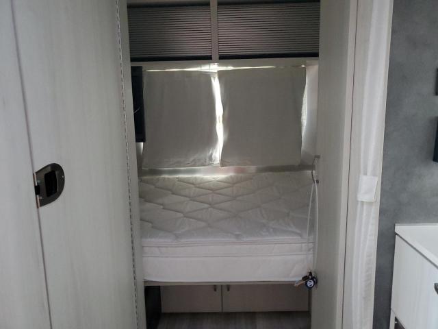 1STHMAC13MJ556922 - 2021 AIRS CAMPER ვერცხლისფერი ფოტო 6