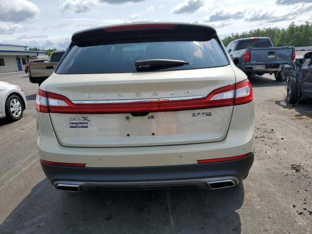 2LMTJ8LP3GBL71163 - 2016 LINCOLN MKX RESERVE Բեժ լուսանկար 6
