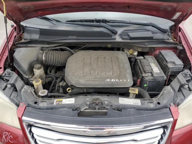 2C4RC1CG6DR675926 - 2013 CHRYSLER TOWN & COU TOURING L MAROON photo 12