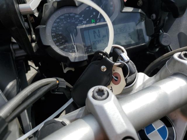 WB10A1201FZ096867 - 2015 BMW R1200 GS ADVENTURE GRAY photo 8