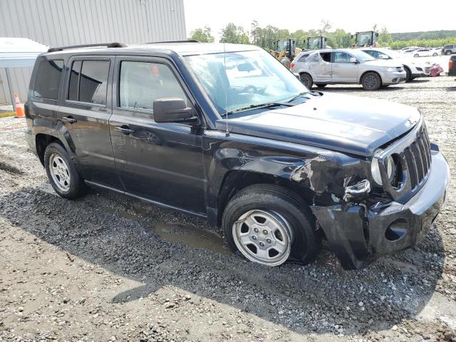 1J4NT2GA9AD601712 - 2010 JEEP PATRIOT SPORT BLACK photo 4